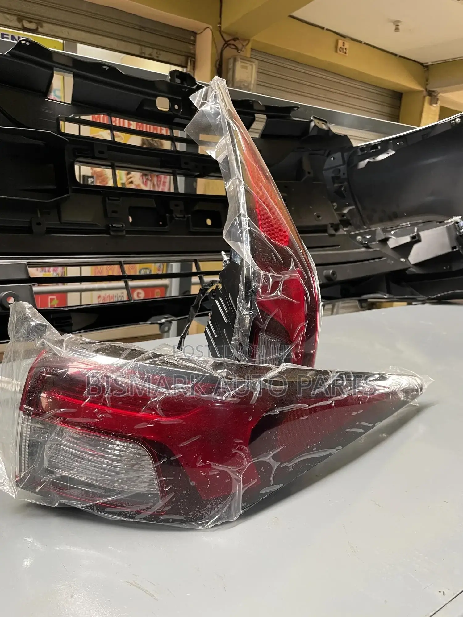 Mitsubishi Outlander 2022-2023-2024 Taillight Pair