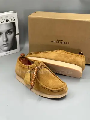 Quality and Original Clarks Wallabies
