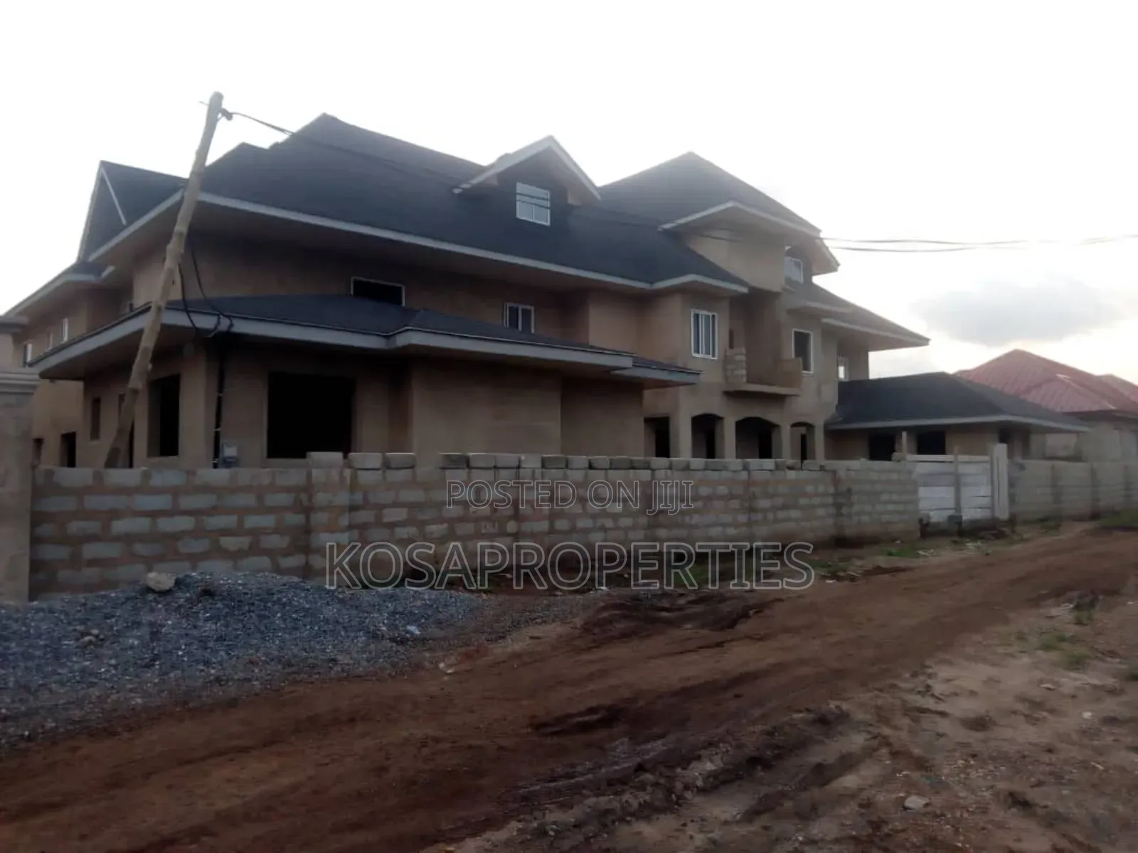 8bdrm House in East Legon Hills 7, Adjiriganor for sale