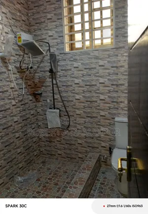 3bdrm Apartment in Ultimate Estate, Achimota for rent