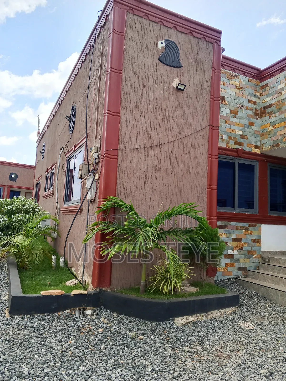 Mini Flat in Mifund Real Estate, Malejor for rent