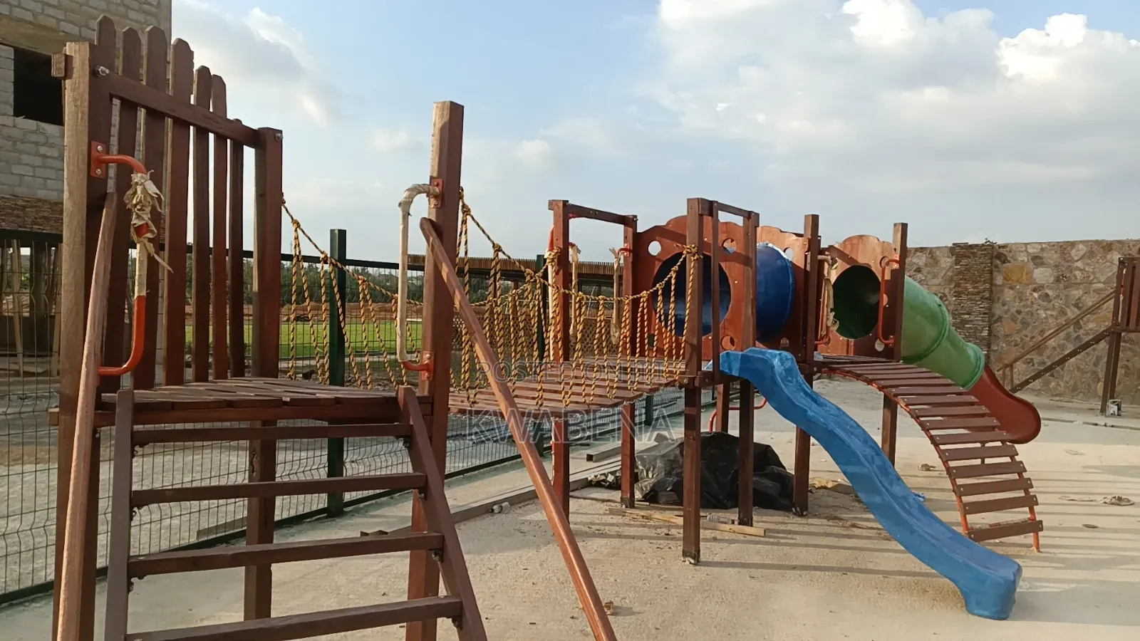 Phantop Playground Equipment Ent