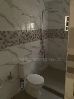 90x100 Land With 4 Bedrooms