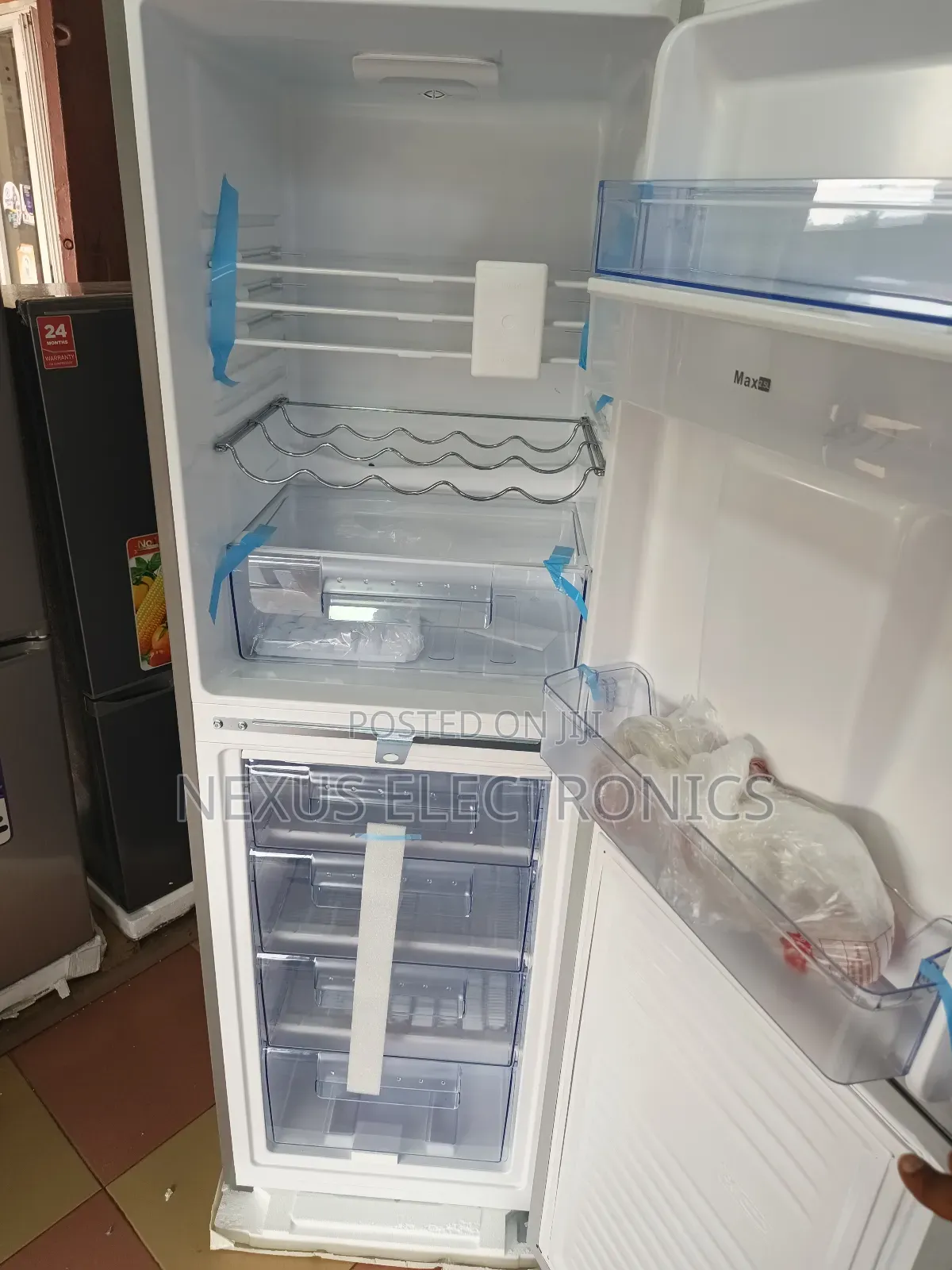 Brand New Neon Fr266d(246ltrs Water Dispenser Fridge.
