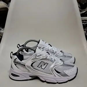 New Balance 530