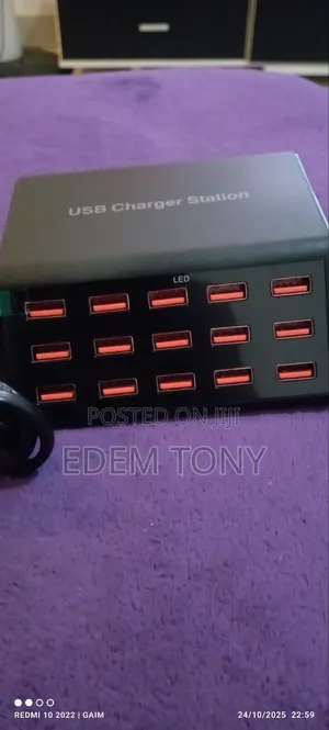 15 Usb Multi-Port Charger
