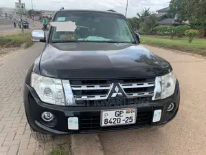 Mitsubishi Pajero V80 3.2 DI-D 2015 Black