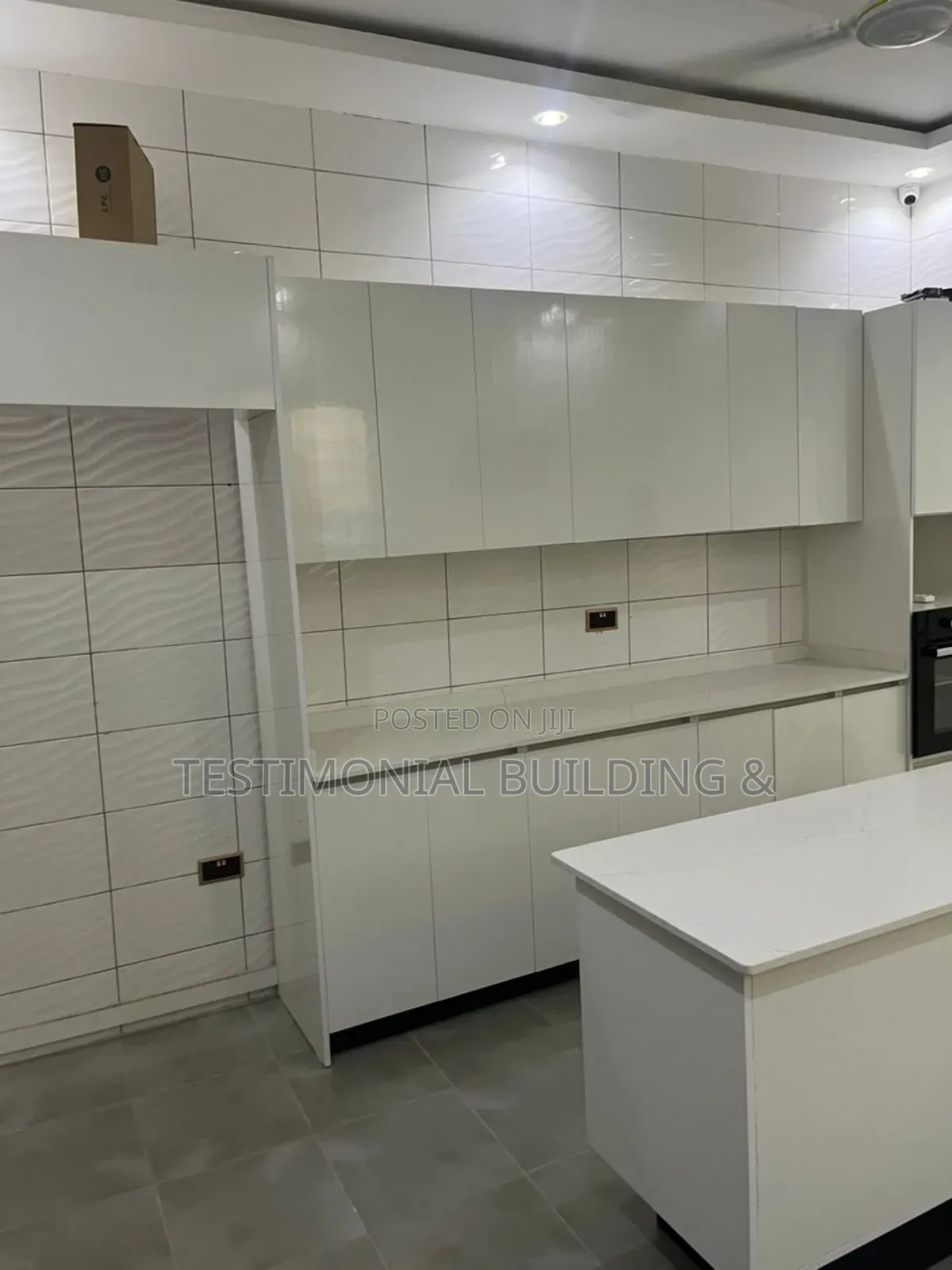 3bdrm House in Testimonial Building, Ghana Flag for sale
