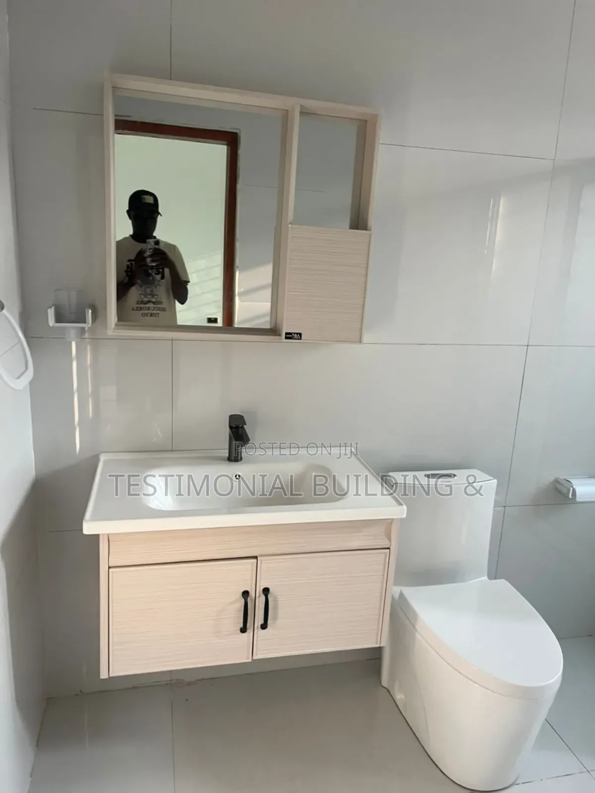 3bdrm House in Testimonial Building, Ghana Flag for sale