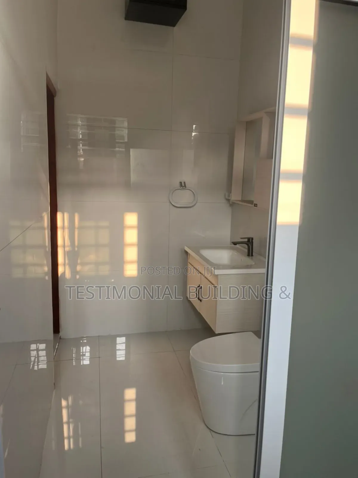 3bdrm House in Testimonial Building, Ghana Flag for sale
