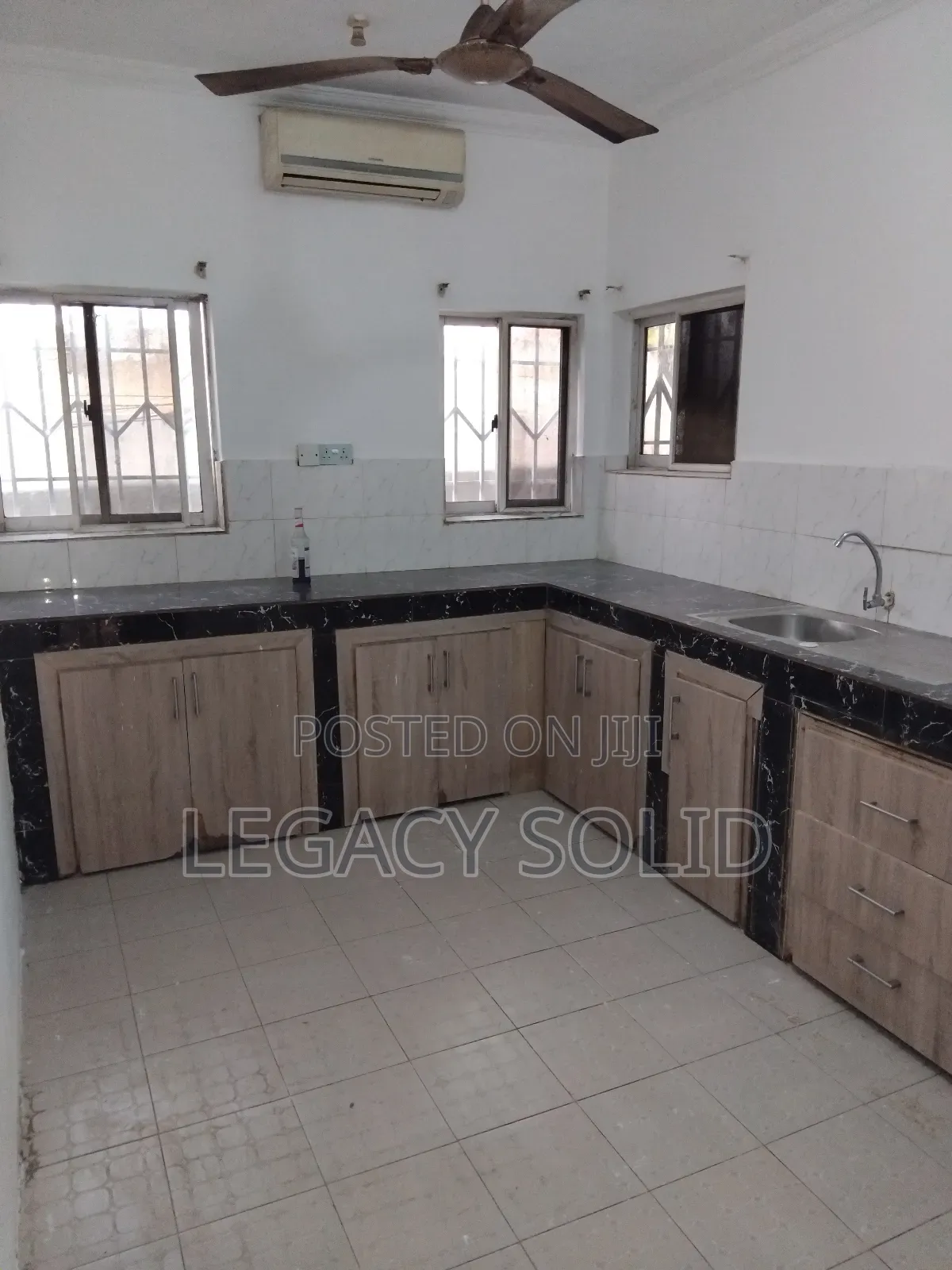 4bdrm House in Legacy  Solid Real, Spintex for rent