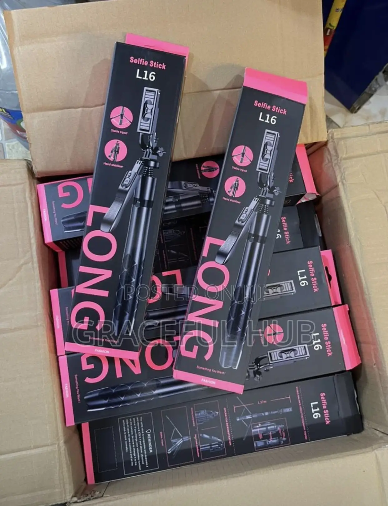 L16 Tripod (Selfie Stick)
