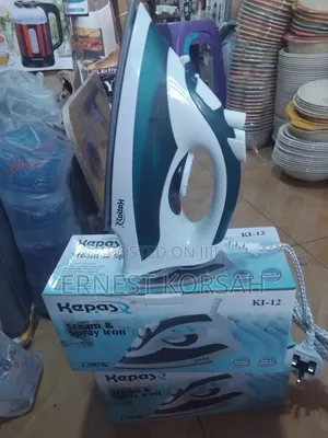 Kepas Steam Spray Iron