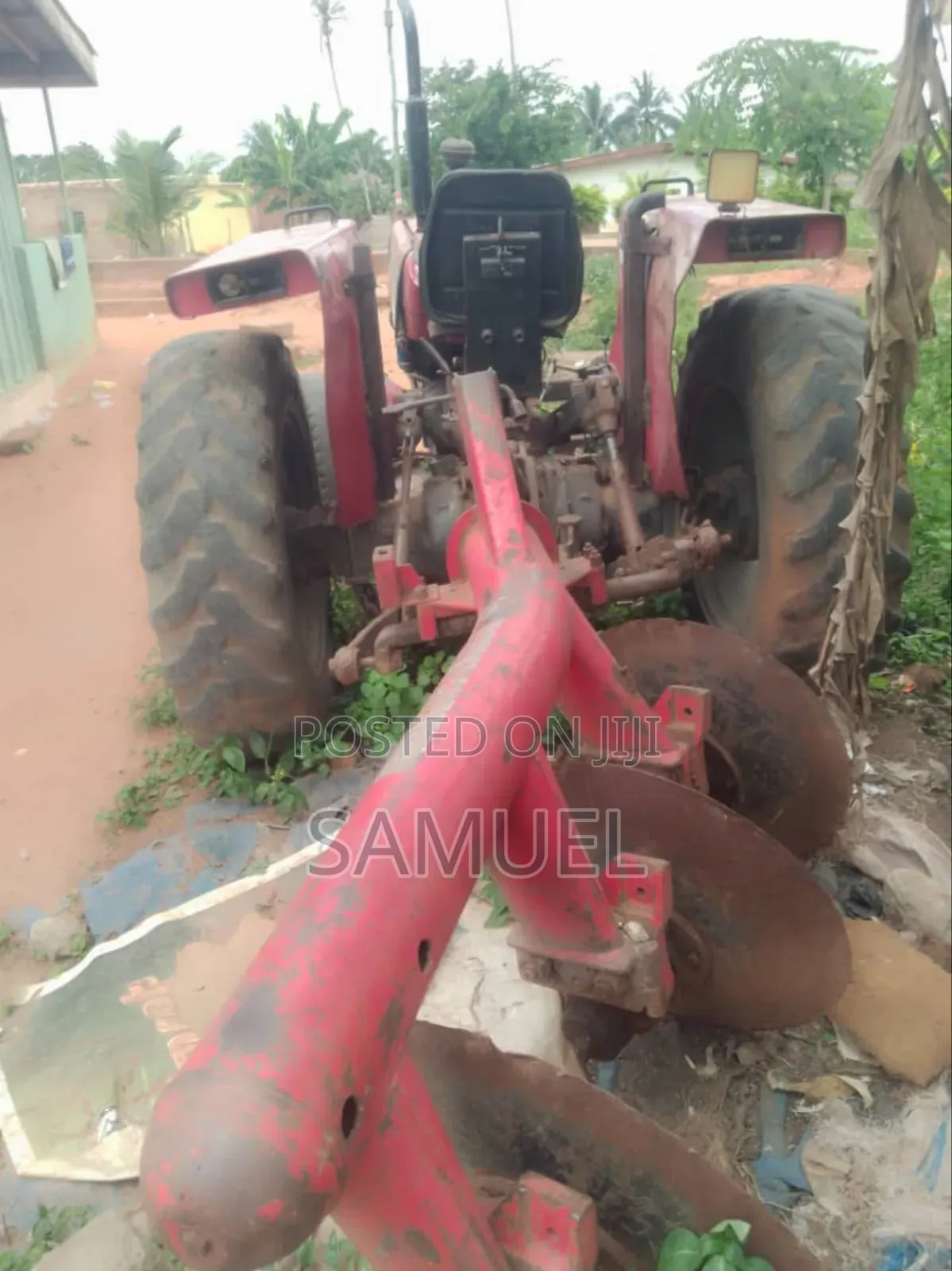Massey Ferguson Tractor 260