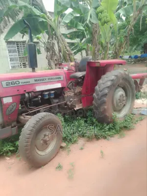 Massey Ferguson Tractor 260