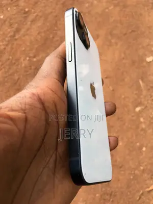 Apple iPhone 13 128 GB Green