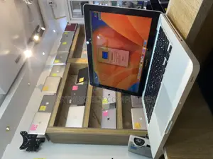 Laptop Apple MacBook 2012 8GB Intel Core I7 SSD 256GB