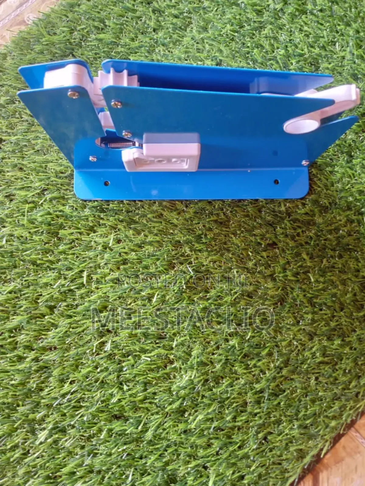 Tape Dispenser