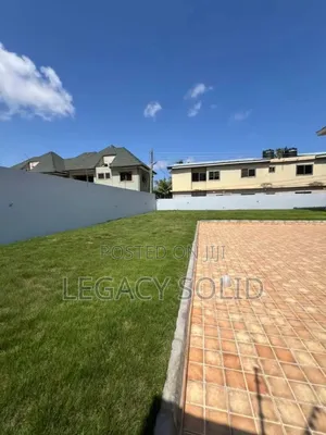 3bdrm House in Legacy  Solid Real, Spintex for rent