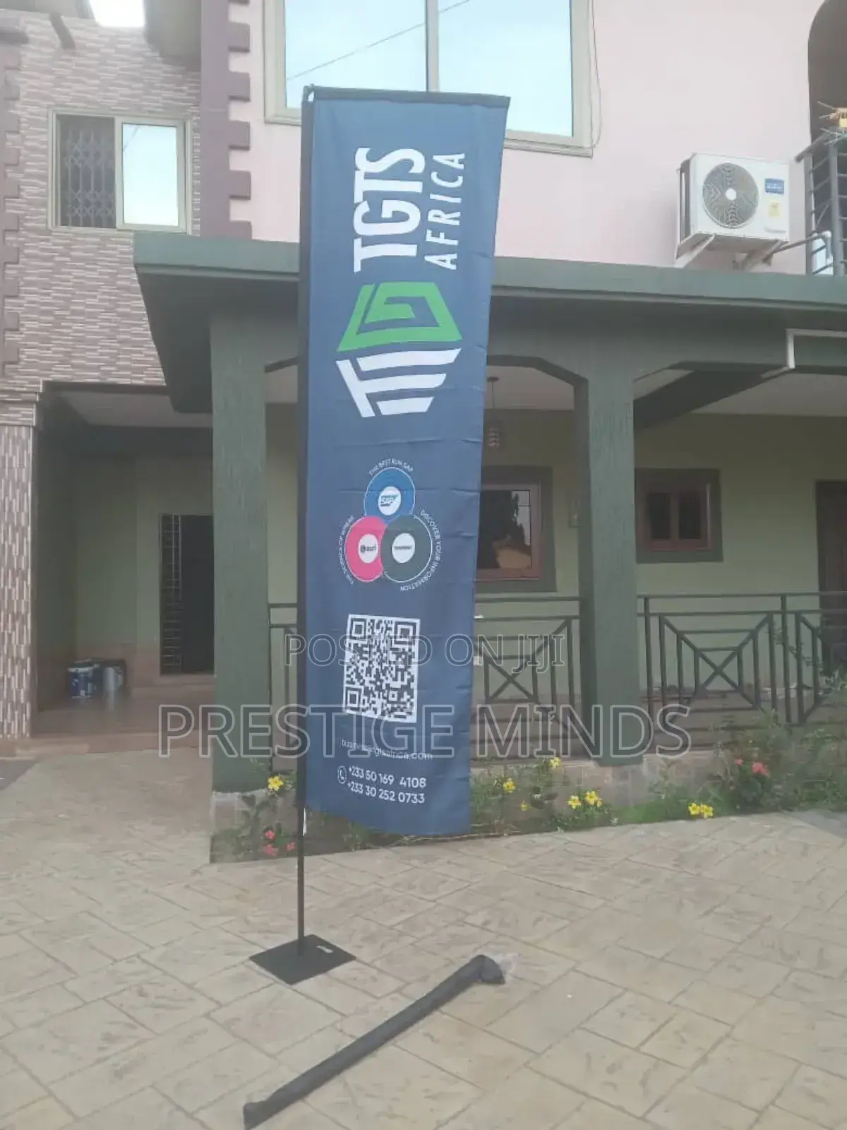 Telescopic Flags for Sale and Rentals