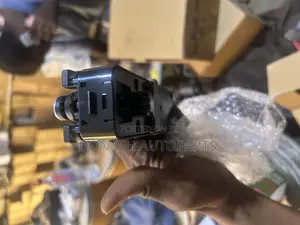 Range Rover Sports Master Door Switch