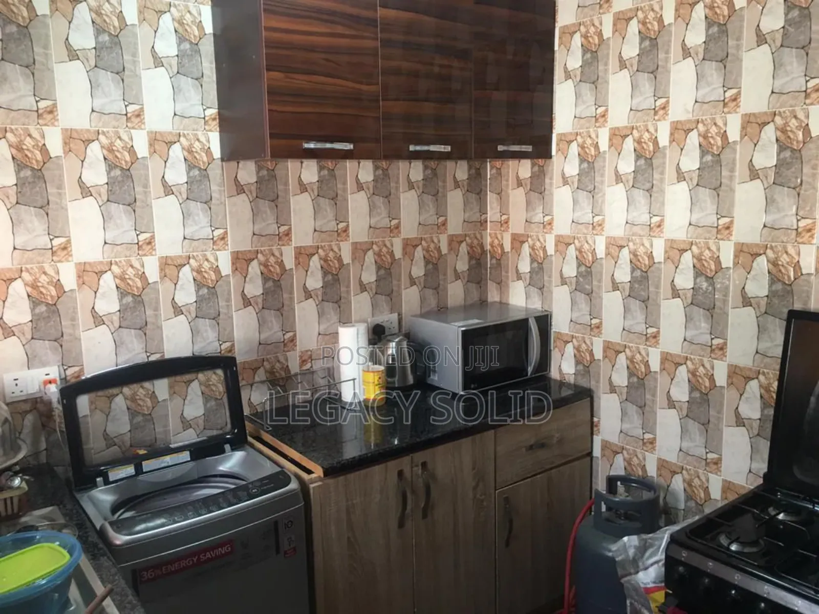 Furnished 2bdrm House in Legacy Solid Real, Tema Metropolitan for sale