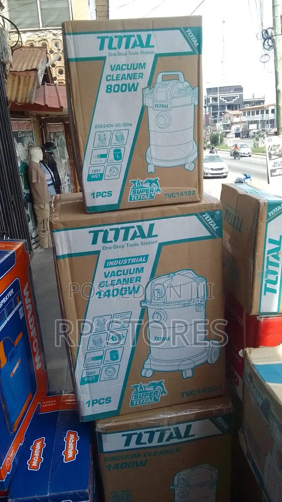 Total Vacuum Cleaner 12l