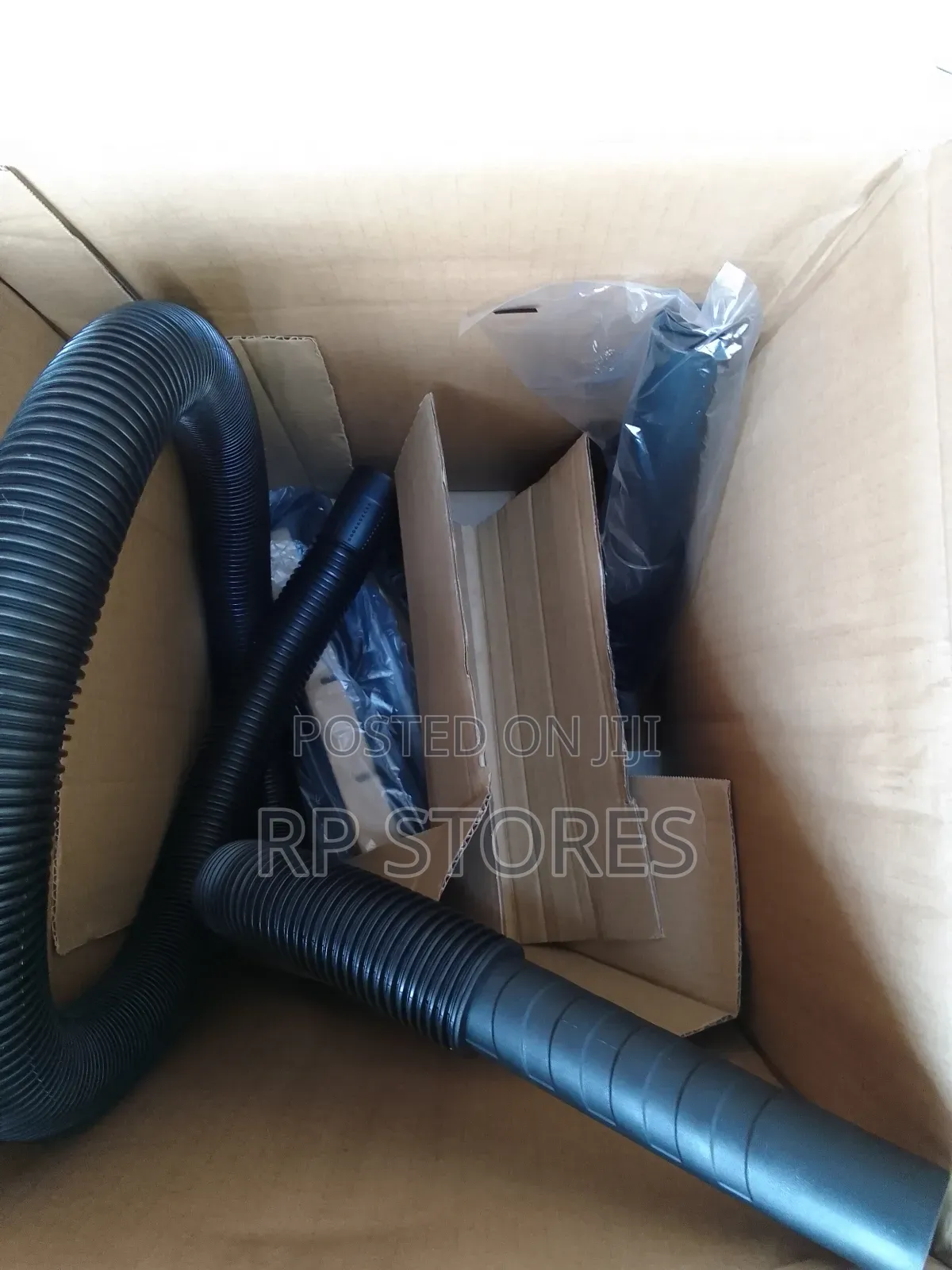 Total Vacuum Cleaner 12l