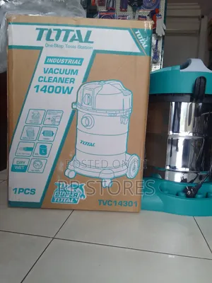 Total Vacuum Cleaner 30l
