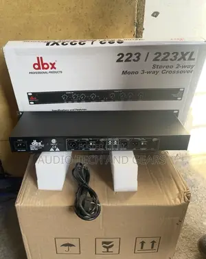 DBX 233/233xl Stereo 2-Way/Mono 3-Way Crossover