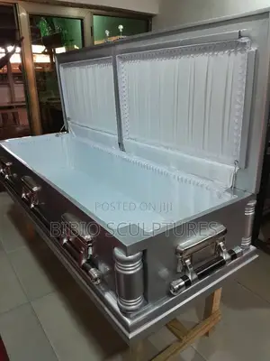 Premium Silver Majesty Casket