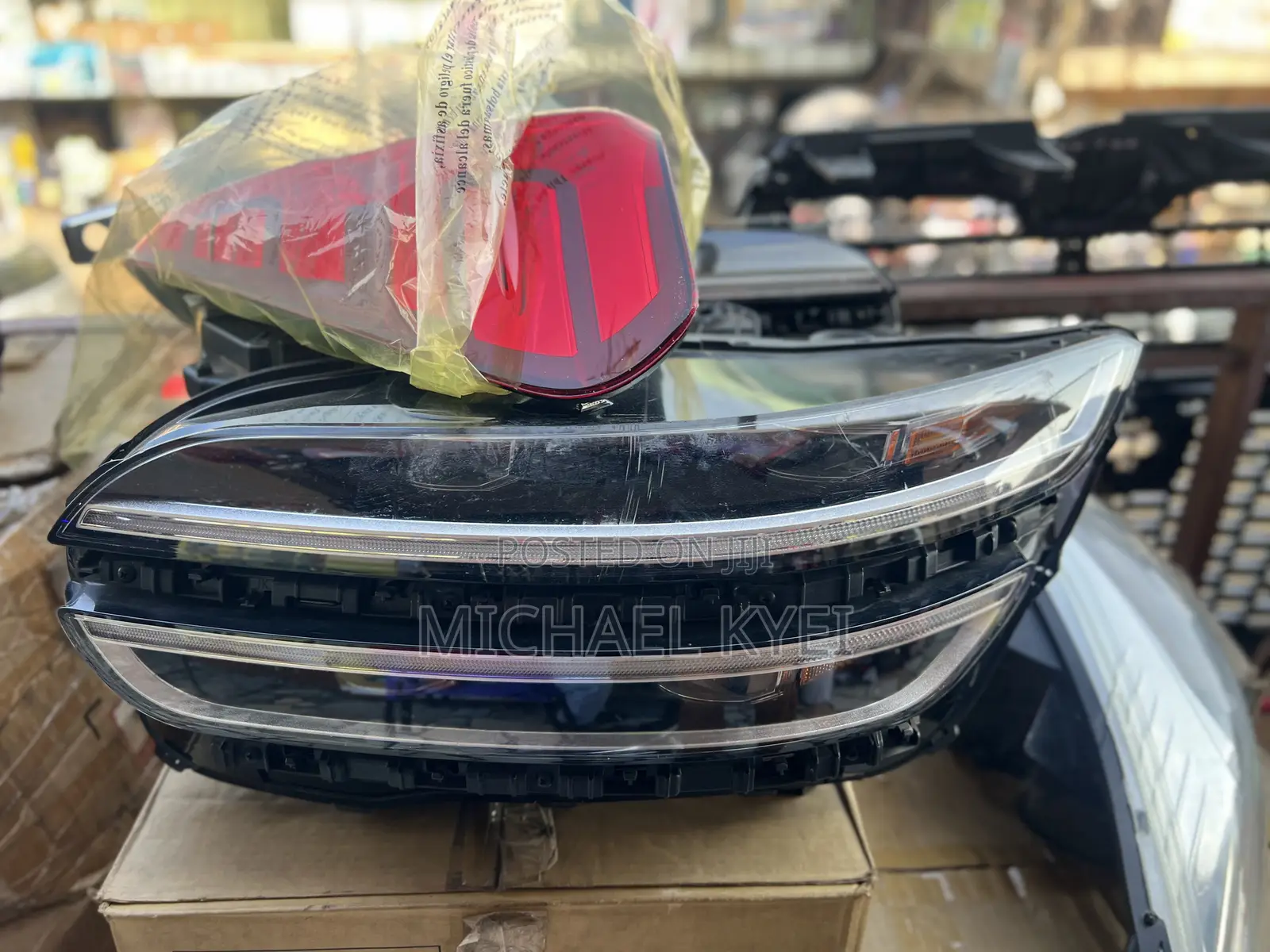Hyundai Genesis Gv 70 Headlight