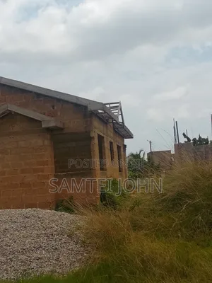 6bdrm Block of Flats in Sinco Properties, Oyibi for sale