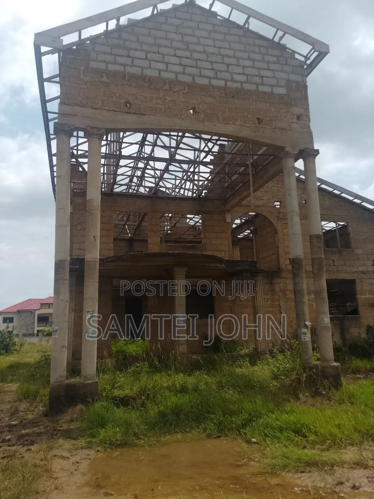 6bdrm Block of Flats in Sinco Properties, Oyibi for sale