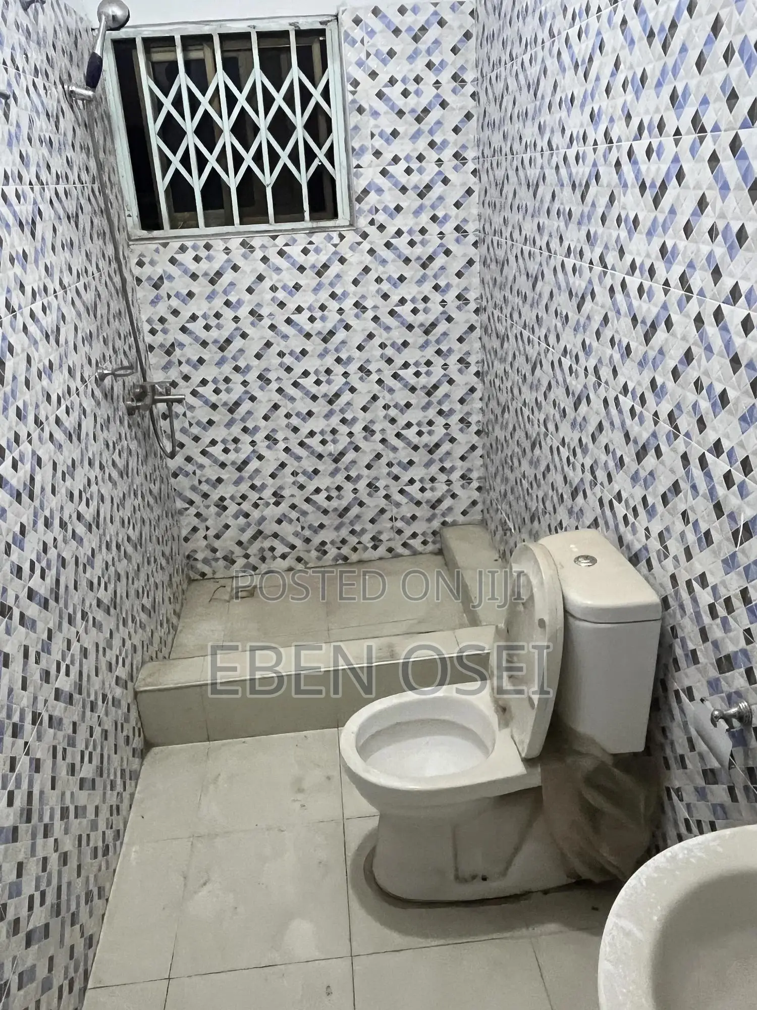 2bdrm Apartment in Dansoman for rent