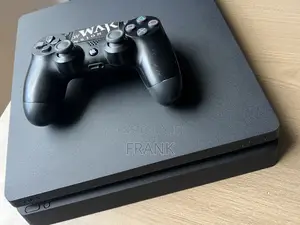 Sony Playstation 4 Slim With 6 Games