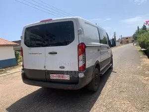 Ford Transit 2018 White