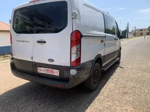 Ford Transit 2018 White