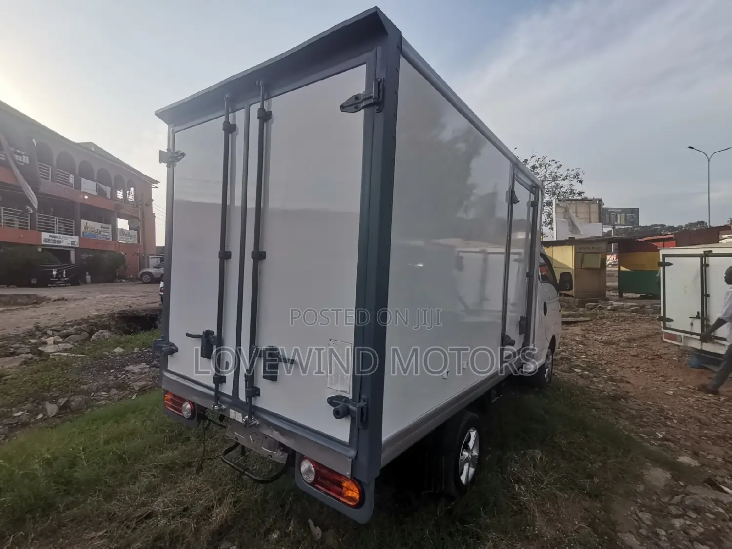 Kia Porter Freezer Container For Sale