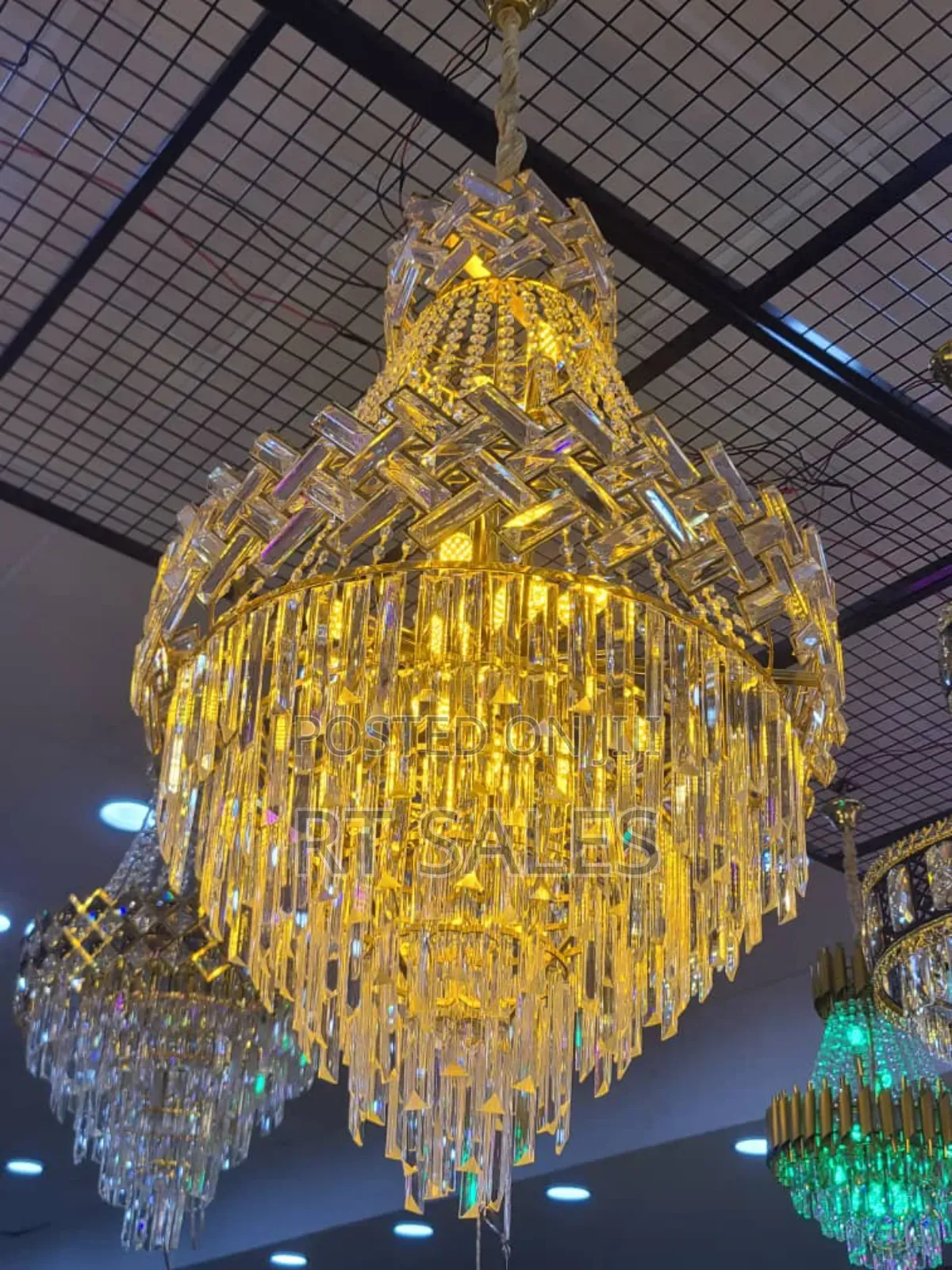 Medium Size 600 E14 Chandelier K2340dl
