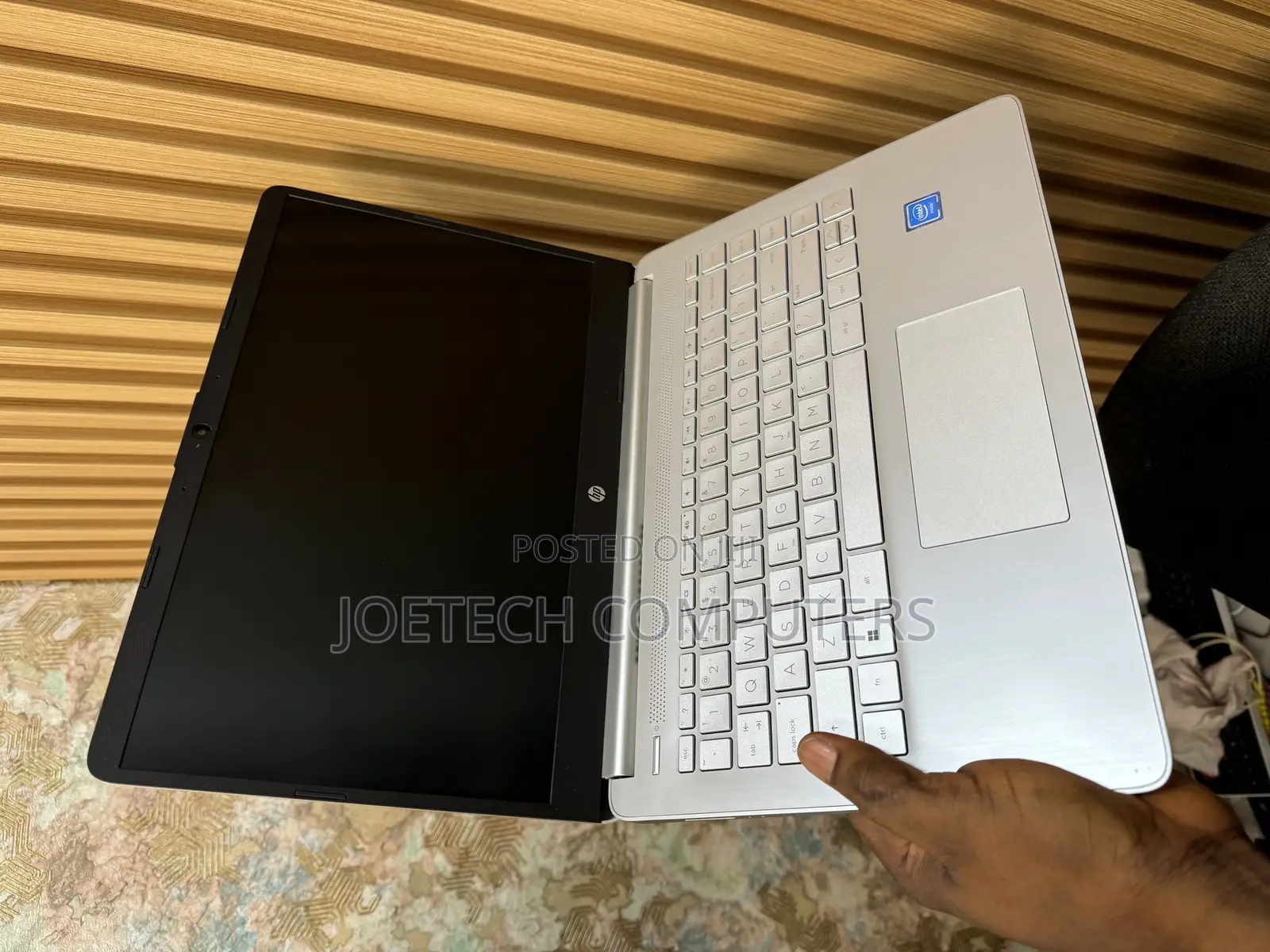 Laptop HP 14S 4GB Intel SSD 128GB