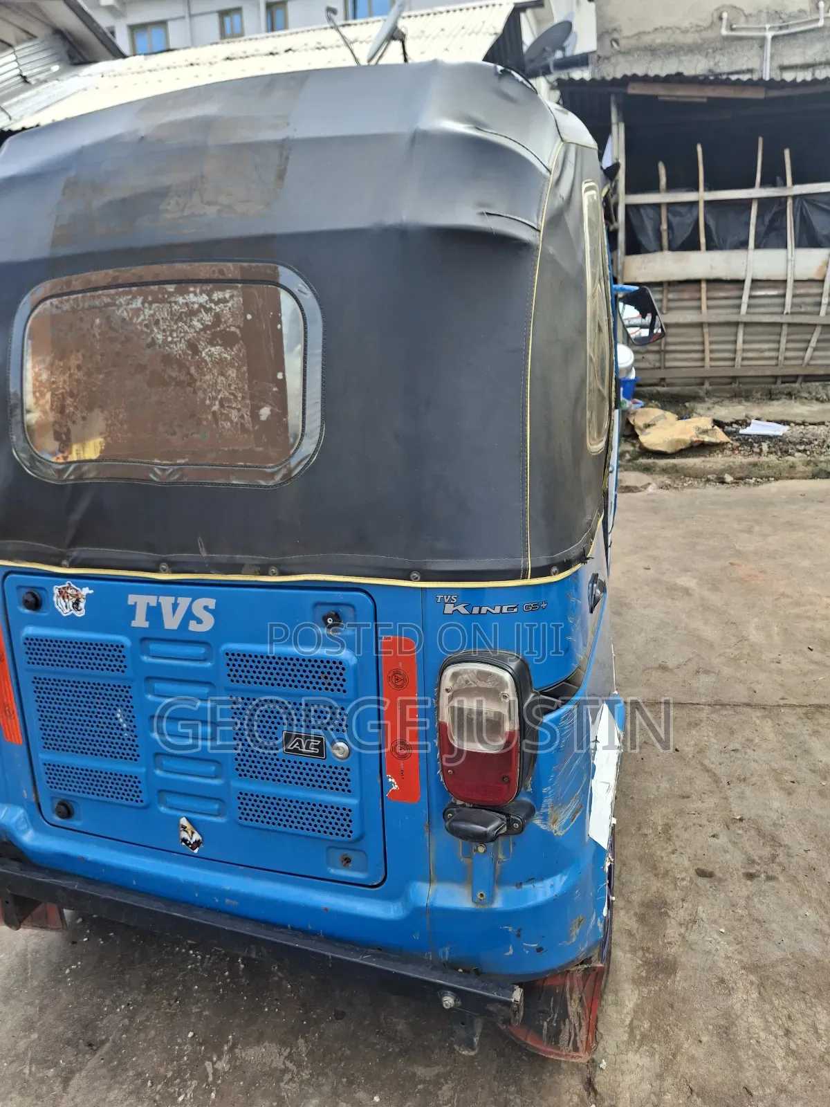 TVS King Deluxe Plus iTouch Start 2024 Blue