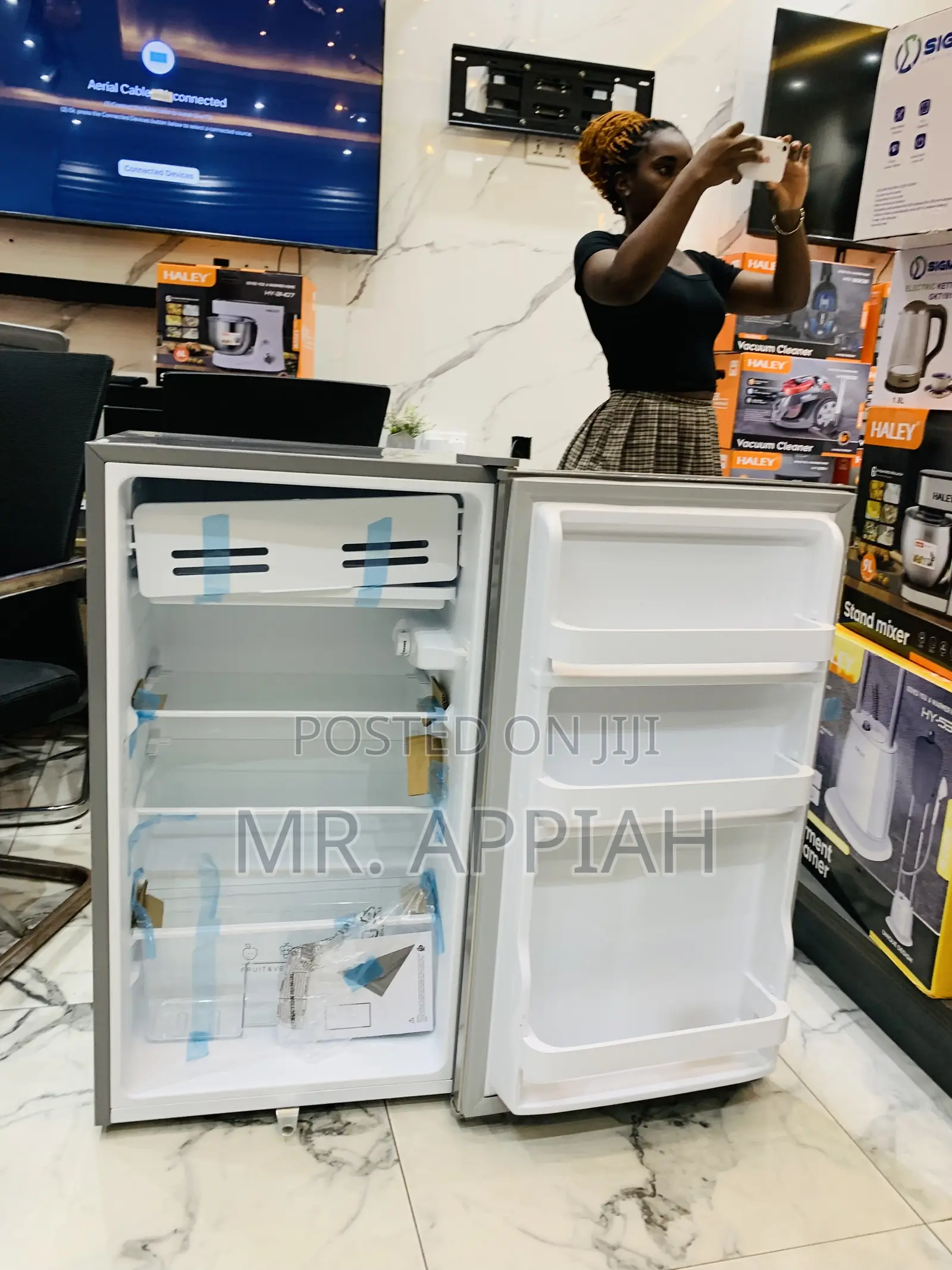 Extremely Chilling Sigma Single Door Table Top Fridge STF-90 93ltrs
