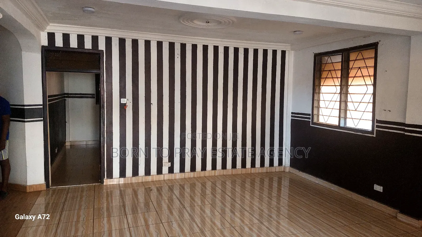 3bdrm Apartment in Bori To Pray Estate, Ejisu-Juaben Municipal for rent