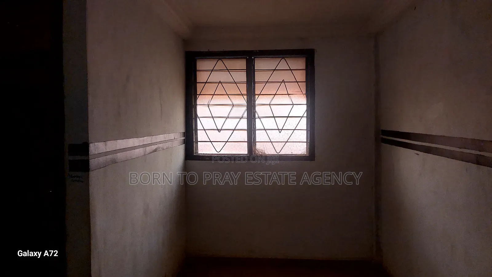 3bdrm Apartment in Bori To Pray Estate, Ejisu-Juaben Municipal for rent