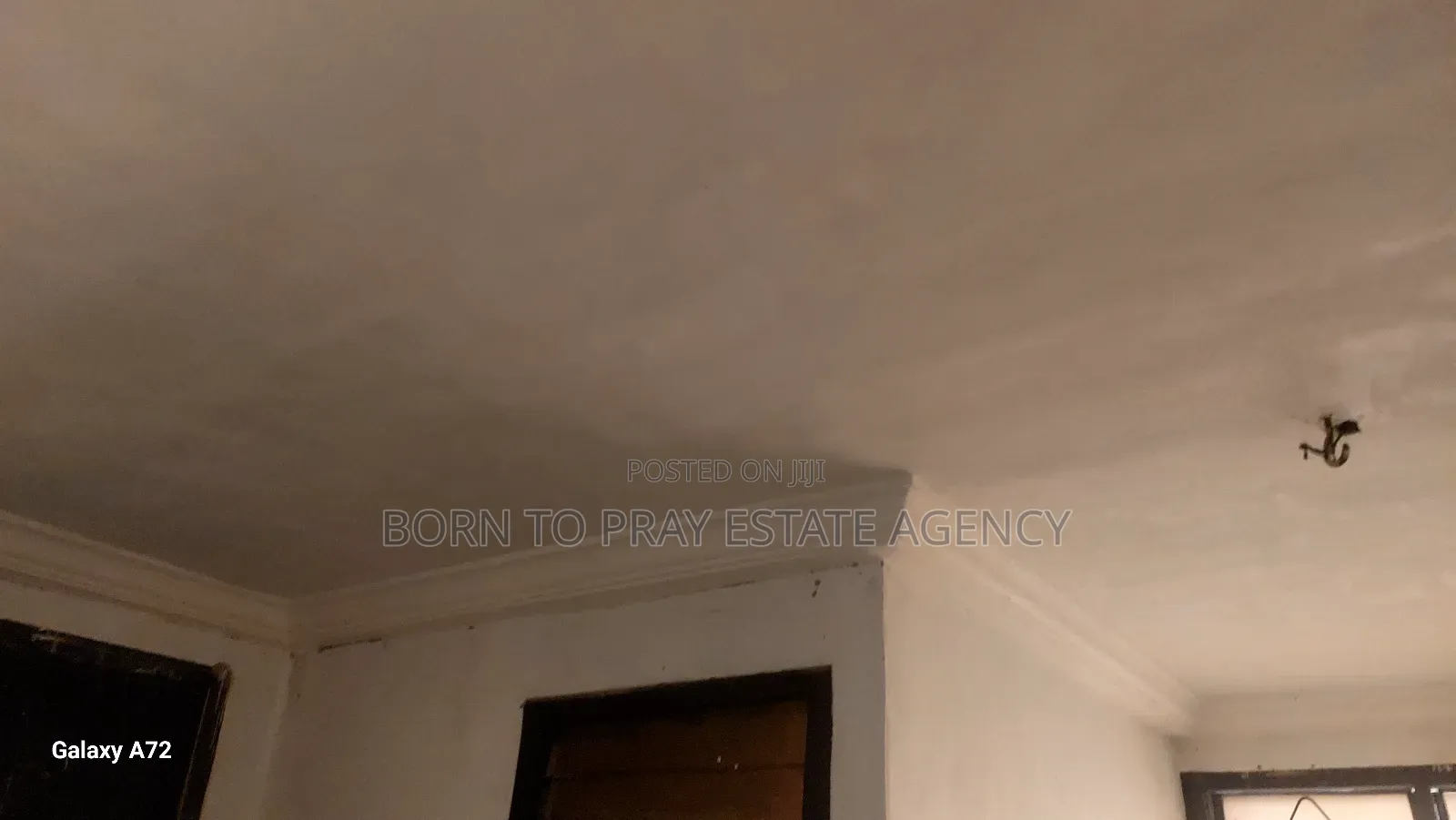 3bdrm Apartment in Bori To Pray Estate, Ejisu-Juaben Municipal for rent