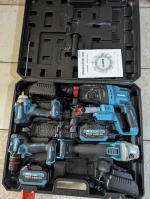 Makita 4-in-1 Cordless Power Tool Set
