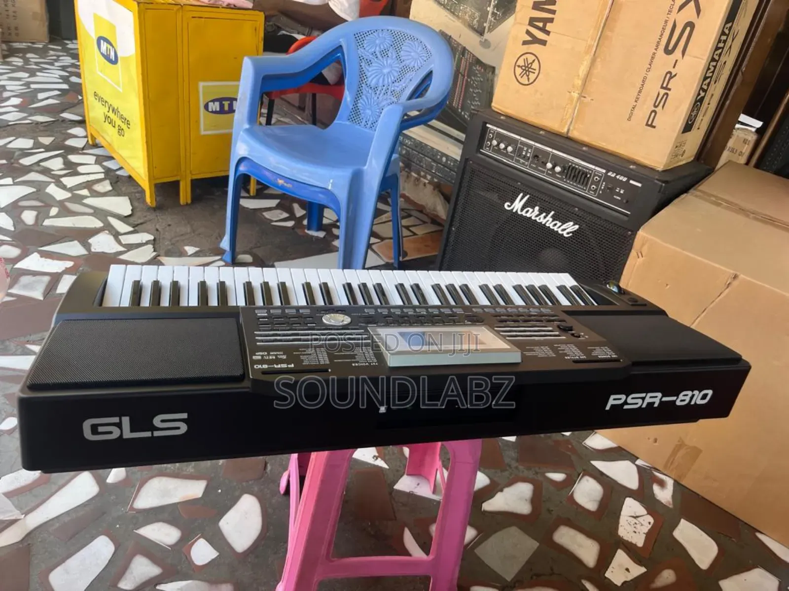 Gls Psr-810 Portable Keyboard.