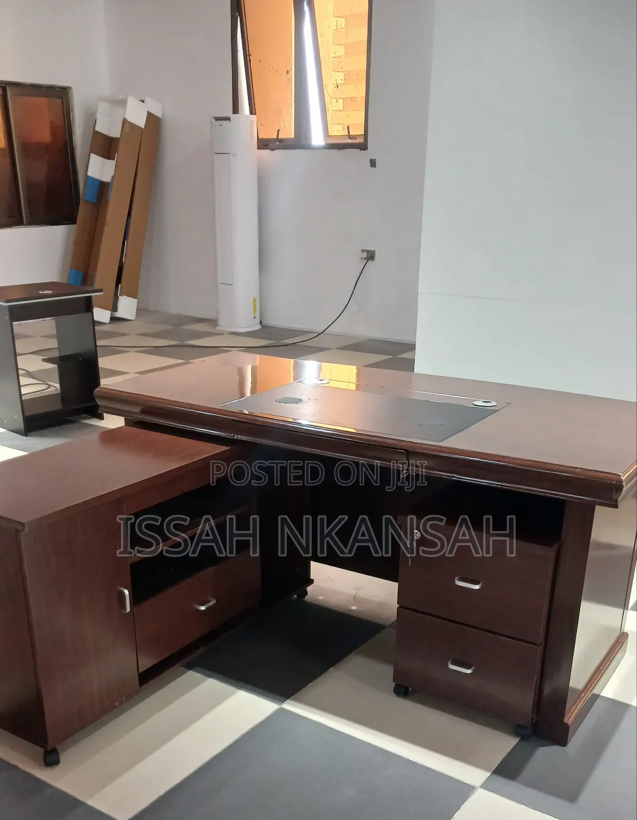 1.6 Meters Executive Office Desk