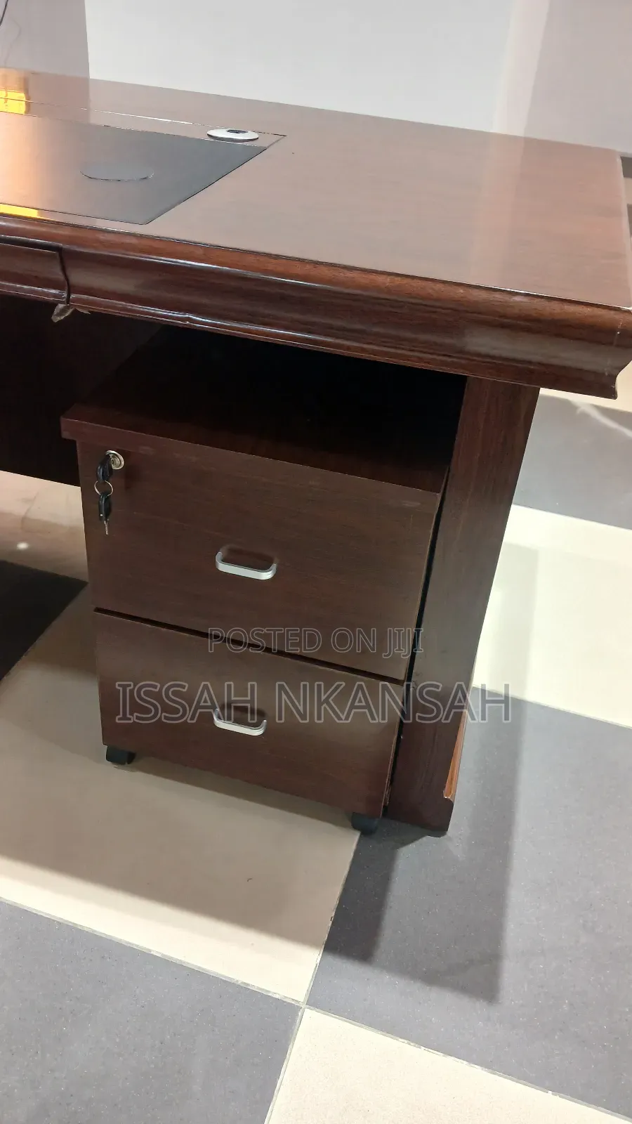 1.6 Meters Executive Office Desk